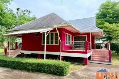 ขายบ้านพร้อมที่ดินแปลงสวย ทำเลทอง ติดถนนใหญ่ จังหวัดเชียงราย