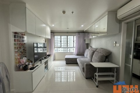 ขายคอนโดLumpini Park Pinklao ชั้น 14 ทำเลดี ใกล้เซ็นทรัลปิ่นเกล้า ราคาดี 3.95 ล้าน