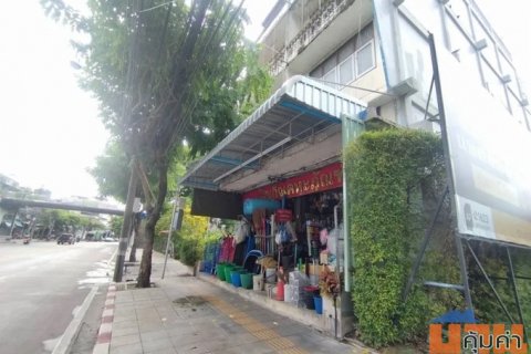 ขายอาคารพาณิชย์ 2 คูหา 3.5 ชั้น อ่อนนุช 21 ทำเลทอง เหมาะทำธุรกิจ ราคาพิเศษ