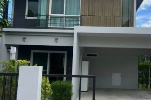 บ้านเดี่ยวในโครงการ inizo อินนิซิโอ สันกำแพง ใกล้ Mill Hill International School 15 นาที