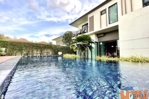 ให้เช่าบ้านเดี่ยวหมู่บ้านเพลินจิต คอลลิน่า มีสระว่ายน้ำระบบเกลือ