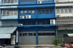 ขายอาคารพาณิชย์ 2 คูหา 3 ชั้นครึ่ง 18 ตร.ว. และ 19 ตร.ว. มีชั้นลอย และ ดาดฟ้า ใกล้MRT ภาษีเจริญ ซีคอน บางแค