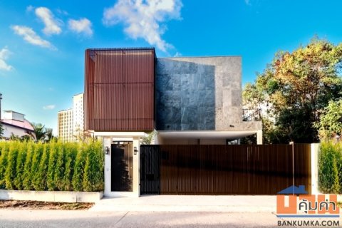 ขาย/ให้เช่า พูลวิลล่าหรู พัทยาใต้ ทำเลดีที่สุดใจกลางเมืองพัทยา