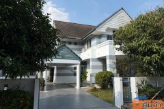 ให้เช่าบ้านเดี่ยว หมู่บ้านโฮมเพลส รามคำแหง 140 พร้อมเข้าอยู่ ทำเลดี เดินทางสะดวก ใกล้รถไฟฟ้าสายสีส้ม