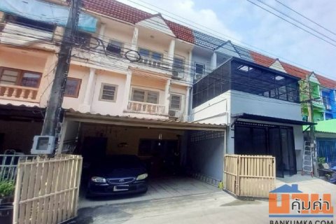 ขายทาวน์เฮ้าส์ หมู่บ้านรินทร์ทอง ซอยรามคําแหง 190 เขตมีนบุรี กรุงเทพมหานคร