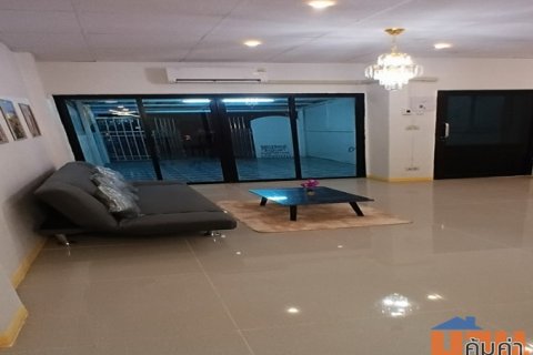 ลด1แสนขายทาวเฮาส์3ห้องนอนใกล้สถานีคลองบางไผ่ 3นอน 2น้ำ