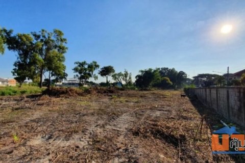 ขายที่ดินถมแล้ว 3 ไร่ 40 ตรว.ถนนสันโค้งหลวง อ.เมือง เชียงราย พร้อมโฉนด