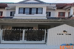 4ห้องนอนขายหมู่บ้านชอรุ่งเรืองหก20วาใกล้เทศบาลบางบัวทอง