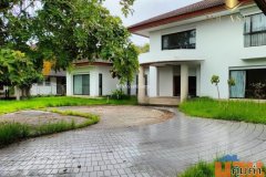 ขายบ้านเดี่ยว 2 ชั้น หมู่บ้านปัญญารีสอร์ท สไตล์ contemporary ริมถนนสุขุมวิท ใกล้ตลาดหนองมน บางพระ มอเตอร์เวย์ ชลบุรี