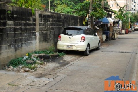 ขาย ที่ดิน พร้อมบ้านไม้ ถนนสาทรใต้ (ซ.เจริญราษฏร์1 แยก 3 ) โฉนด 190 ตรว. ขาย ตรว.ละ 200,000 บาท.ค่าโอนค