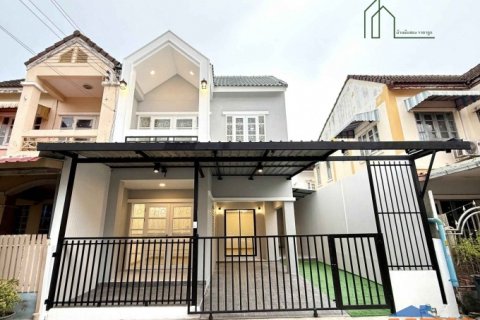 บ้านแฝด หมู่บ้านกิตติยา–ธนาสุข เพชรเกษม 81