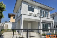 ขายบ้านเดี่ยว 2 ชั้น ม.คุณาลัย พรีม บางบัวทอง ทำเลดี เดินทางสะดวก ใกล้ รร.สารสาสน์วิเทศไทรน้อย