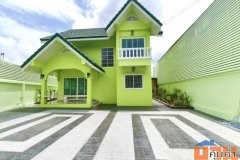 บ้านเดี่ยวสวยหรู พร้อมอยู่ ใกล้เดอะมอลล์บางกะปิ และสถานีรถไฟฟ้าลาดพร้าว 101 ลัดออกเลียบด่วนและเกษตรนวมินทร์ได้ (เจ้าของข