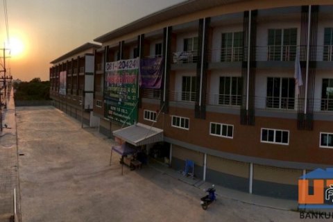 ขาย / ให้เช่า อาคารพาณิชย์ 4 ชั้น โครงการทรัพย์รุ่งเรือง ติดถนนพระราม 2 กม.36+800 จ.สมุทรสาคร