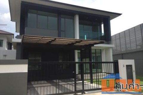 ห้เช่า บ้านใหม่ เศรษฐสิริ-กรุงเทพกรีฑา 4 นอน 3 ห้องน้ำ 75 ตรว พร้อม เฟอร์นิเจอร์ ไกล้ แอร์พอร์ตลิงค์ สนามบินสุวรรณภูมิ ส