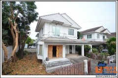 ขายด่วน บ้านเดี่ยว 2 ชั้น (หลังริม) หมู่บ้านบ้านชลลดา สุวรรณภูมิ  สนใจโทร 0896997555 (id line)