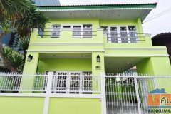 ขายบ้านเดี่ยวรีโนเวทใหม่สวยหรูพร้อมอยู่ หมู่บ้านเปรมฤทัย เขตประเวศ(เจ้าของขายเอง)
