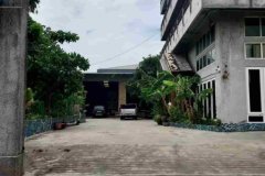 ราคาพิเศษ!! บ้านหลังใหญ่ 4 ชั้น ขนาด 1,440 ตร.ม. เขตประเวศ กทม. ถ.เฉลิมพระเกียรติ  ร.9 ซ.48 แยก 8