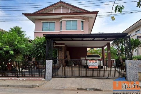 ขายบ้านเดี่ยว หมู่บ้านชลลดา สุวรรณภูมิ ลาดกระบัง 54 เนื้อที่ 56.7 ตร.ว. 2 ชั้น 3 นอน 2 น้ำ