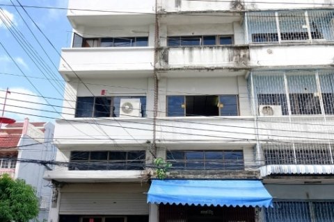 ให้เช่าอาคารพาณิชย์5ชั้น จันทน์32 มีห้องน้ำและห้องนอนทุกชั้น ใกล้สถานีรถไฟฟ้าสุรศักดิ์ เหมาะสำหรับทำธุรกิจหรืออยู่อาศัย