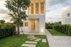 ขายบ้านเดี่ยวหรู 2 ชั้น บ้านศรีย้อย ต้นธง - ลำพูน บ้านใหม่สไตล์โมเดิร์น ของแถมจัดเต็ม ถูกมาก ใกล้ตัวเมืองลำพูน