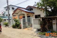 ขายบ้านเดี่ยว หมู่บ้านเปี่ยมเจริญ ขจรวิทย์ เนื้อที่ 39.5 ตร.ว. 1 ชั้น 5 นอน 4 น้ำ