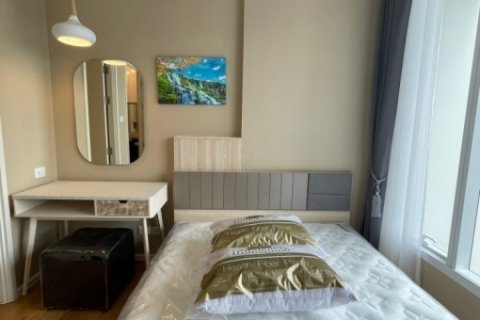 ให้เช่าคอนโด The Saint Residences 1-Bed ชั้นสูง ตกแต่งครบพร้อมอยู่