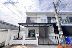 บ้านหลังมุม นิรันดร์ วิลล์ 10 รีโนเวทใหม่ทั้ง หิ้วกระเป๋าเข้าอยู่ได้เลย