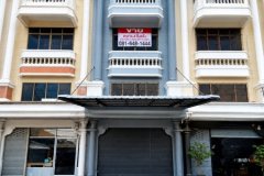ขายอาคารพาณิชย์ 4.5 ชั้น รามคำแหง 76 หัวหมาก บางกะปิ ใกล้เดอะมอลล์ บางกะปิ