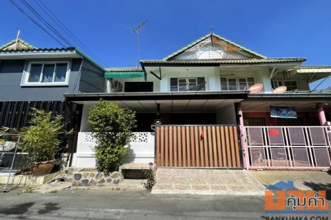ขายทาวน์เฮ้าส์ หมู่บ้านพฤกษา 14 เอ ซอยวัดลาดปลาดุก เนื้อที่ 18 ตร.ว. 2 ชั้น 3 นอน 2 น้ำ