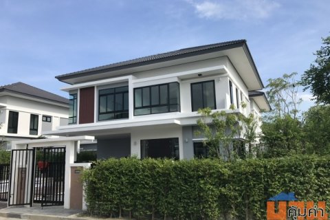 ขายบ้านเดี่ยวหรู NC Royal ปิ่นเกล้า 103 ตร.วา 4 นอน 4 น้ำ จอดรถ 6 คัน บ้านใหญ่ พร้อมอยู่ ใกล้ The Mall บางแค