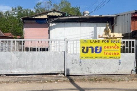 ที่ดินพร้อมอาคาร ตั้งอยู่ในซอยตาเอียด ภูเก็ต