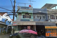 ขายอาคารพาณิชย์ ในโครงการทองวิวัฒน์ วิลล่า เนื้อที่ 18 ตร.ว. 2 ชั้น 3 นอน 2 น้ำ หลังมุม