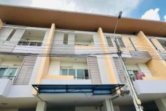 ประกาศขายหรือให้เช่าบ้านทาวน์โฮม 3 ชั้น หมู่บ้านโมทาวน์ บริโอ แจ้งวัฒนะ-ประชาชื่น เจ้าของขายเอง - งดรับนายหน้า