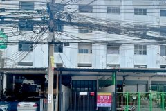 ขายอาคารพาณิชย์4ชั้น ซ.สุขุมวิท81 ปากซอยติดBTSอ่อนนุช ออกซ.อ่อนนุช10ได้ จอดรถได้