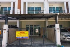 ขายด่วน ทาวน์โฮม 3 ชั้น  โครงการวิชั่นสมาร์ทซิตี้  ทำเลทองนครอินทร์–พระราม 5 จ.นนทบุรี