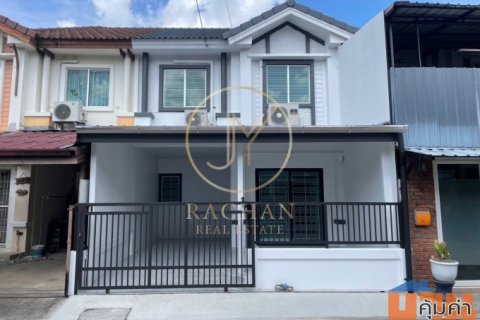 B69-305 ขายด่วน ทาวน์เฮาส์ 2 ชั้น รีโนเวทใหม่ หมู่บ้านพฤกษาวิลล์ 15 รัตนาธิเบศร์ เนื้อที่ 17.5 ตร.ว