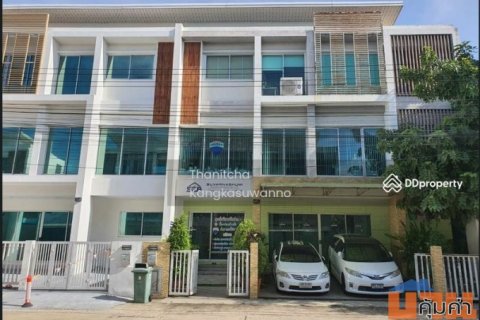 .ให้เช่า โฮมออฟฟิศ 3 ชั้น ร่มเกล้า ใกล้สนามบินสุวรรณภูมิ แอร์พอร์ทลิงค์