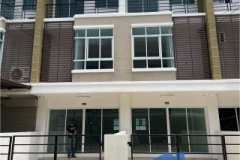 ขายถทาวน์โฮม 3 ชั้น 3.9 ล้าน ทำการค้าได้ ใกล้รถไฟฟ้า เทพารักษ์