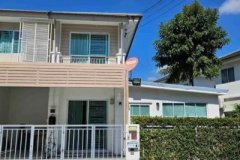 ทาวน์โฮม แและโฮมออฟฟิต (แปลงมุม) หลังใหญ่ ในหมู่บ้านพฤกษาวิลล์ ราชพฤกษ์