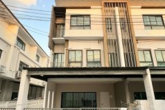 ขายทาวน์โฮม 3 ชั้น หลังมุม หมู่บ้านพาทิโอ วิภาวดี-สรงประภา ทำเลดี ใกล้ Central แจ้งวัฒนะ