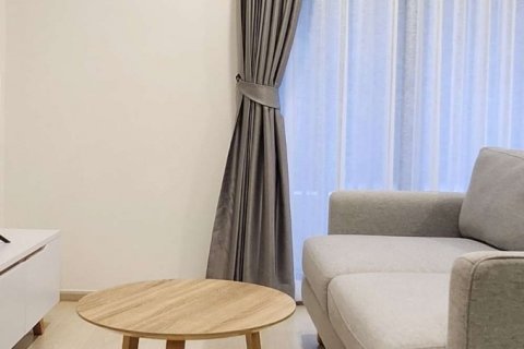 ขายหรือให้เช่าคอนโด Noble Ambience Sukhumvit 42 ชั้น 1 เฟอร์นิเจอร์ครบ พร้อมเข้าอยู่