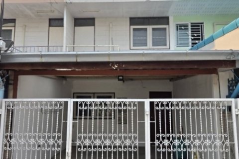 ให้เช่าทาวน์เฮ้าส์ 2 ชั้น ซอยประเสริฐมนูกิจ 27 ( ซอยเดียวกับนวมินทร์ซิตี้อเวนิว )  ใกล้bts สายสีเขียวและสีชมพู