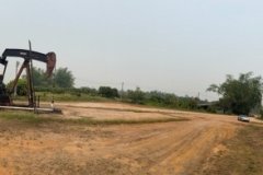 ขายที่ดินพร้อมบ่อน้ำมัน 11ไร่ 26 ตร.ว. โฉนดครุฑแดง น.ส.4 จ.2 แปลงติดกัน ตำบลแม่สูน อำเภอฝาง เชียงใหม่ ( เจ้าของขายเอง )