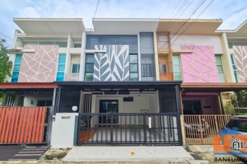 ขาย ทาวน์เฮ้าส์ 2ชั้น 4ห้องนอน ใกล้ซาฟารีเวิลด์ มบ.ไอดีไซน์ ถ.เลียบคลองสอง รีโนเวทใหม่ พร้อมอยู่