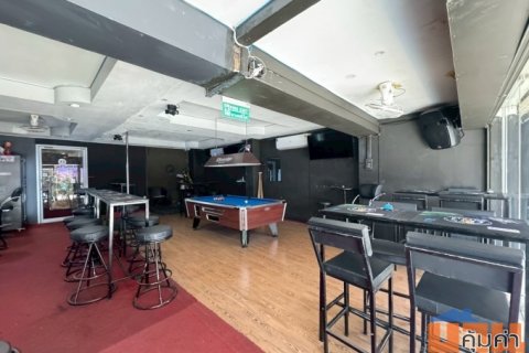 ให้เช่าตึกพาณิชย์ติดถนนหลักพัทยา จ.ชลบุรี