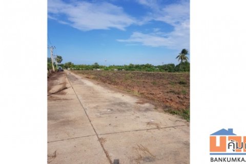 ที่ดินเปล่า 5 ไร่ 246 ตร.วา อยู่ ต.บัวปากท่า อ.บางเลน จ.นครปฐม