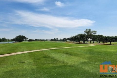 ขายสนามกอล์ฟ ติดแม่น้ำท่าจีน 18 หลุม ใกล้กรุงเทพ