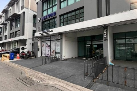 2 ยูนิตสุดท้าย ลดครึ่งล้าน!! โฮมออฟฟิศ 3.5ชั้น+ชั้นลอย+ดาดฟ้า ซ.ลาดพร้าว101 ใกล้รถไฟฟ้า เซ็นทรัล เดอะมอลล์