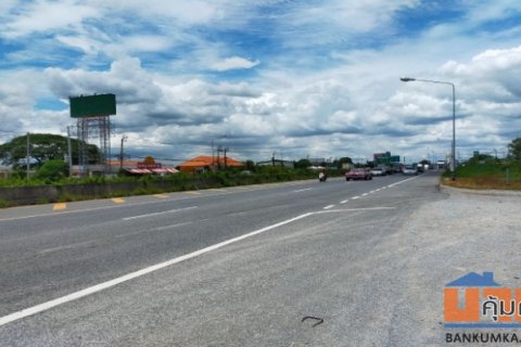 ขายที่ดินเปล่า 38 ไร่ ติดถนนบางบัวทอง-สุพรรณฯ(340) ต.ละหาร อ.บางบัวทอง